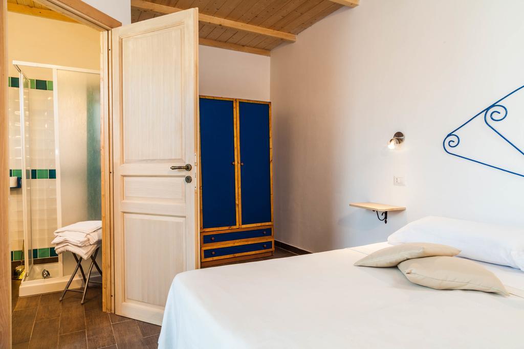 Bed and Breakfast The Old Farm Asfodeli - Adults Only Sanalvo Экстерьер фото